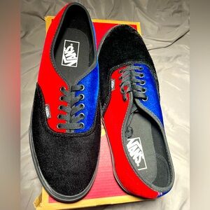 Vans authentic velvet sneakers used but good condition men’s size 9.5